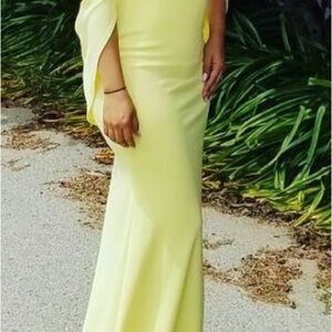Elegant Yellow Evening Gown
